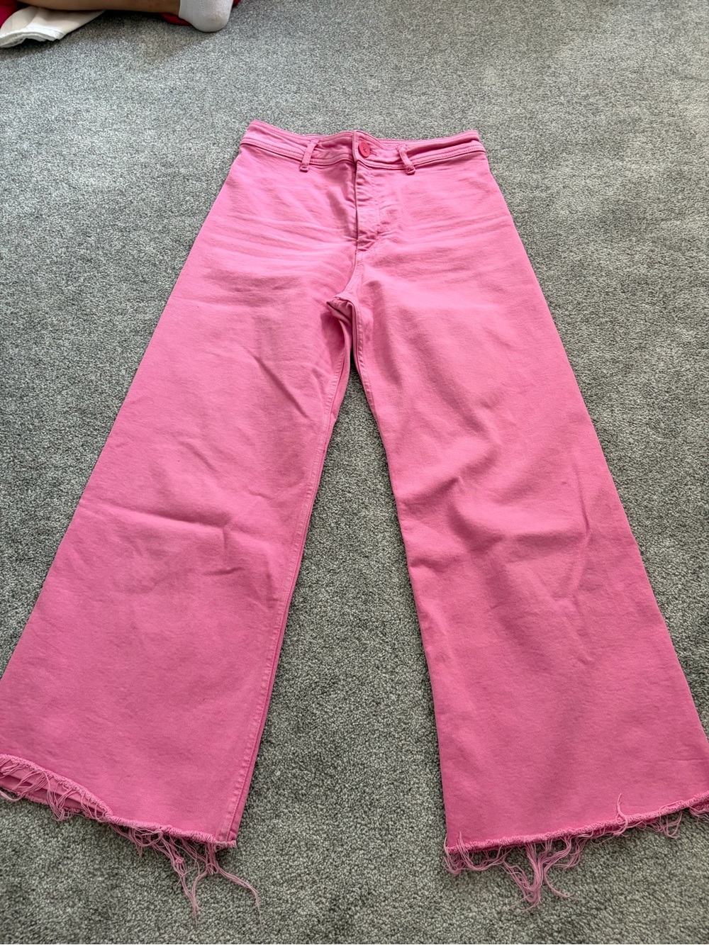 Zara Wide-Leg Pink Frayed Hem Jeans